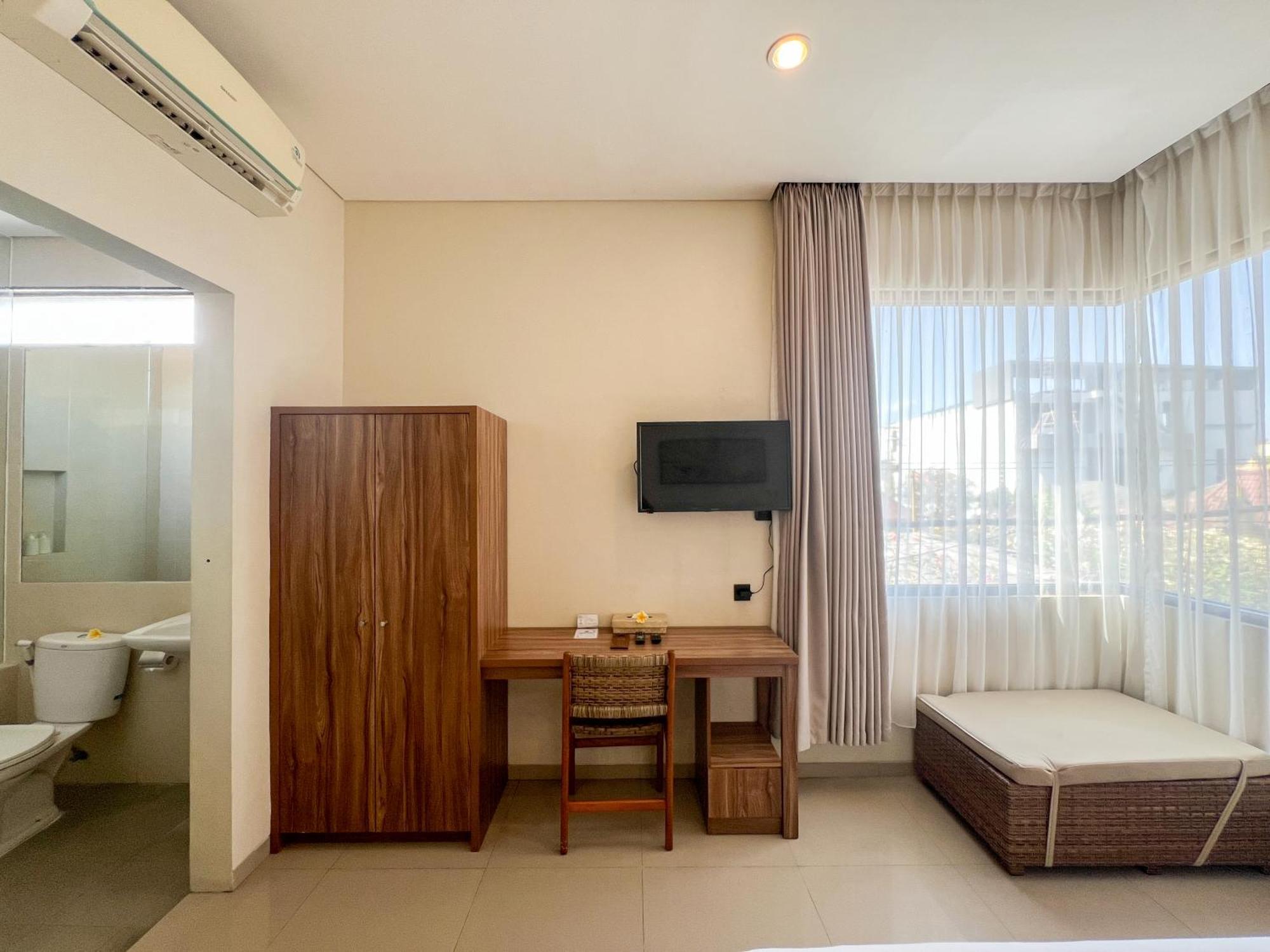 D By Pramana Guest house