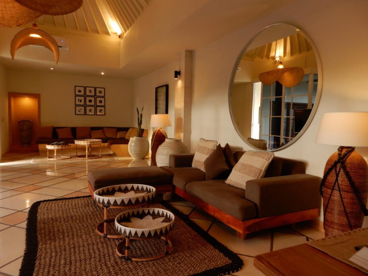 Villa Kaimana - 2br In Walk To Seminyak (Bali)