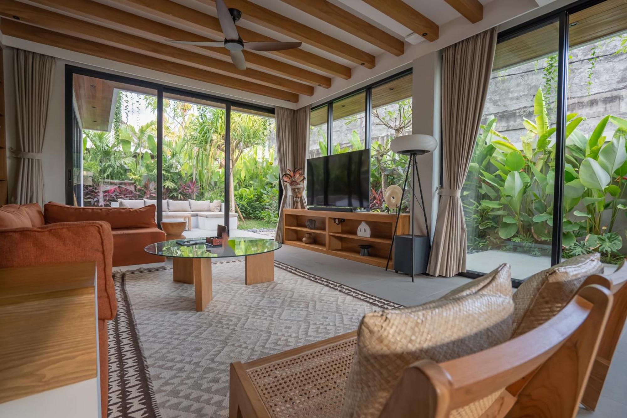 Urban Retreat 3Br Family Friendly Villa Wcook Seminyak (Bali)