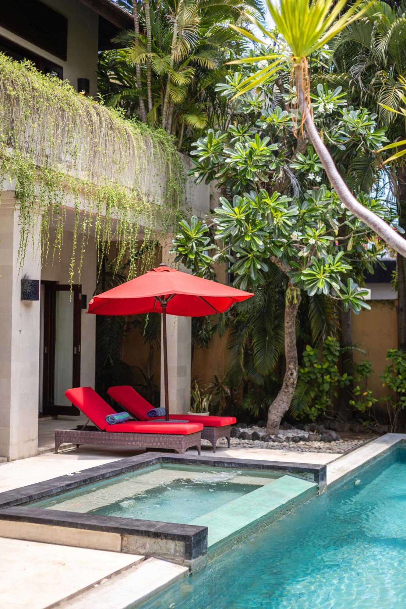 New Deluxe - Jacuzzi And Private Sauna Villa Seminyak (Bali)