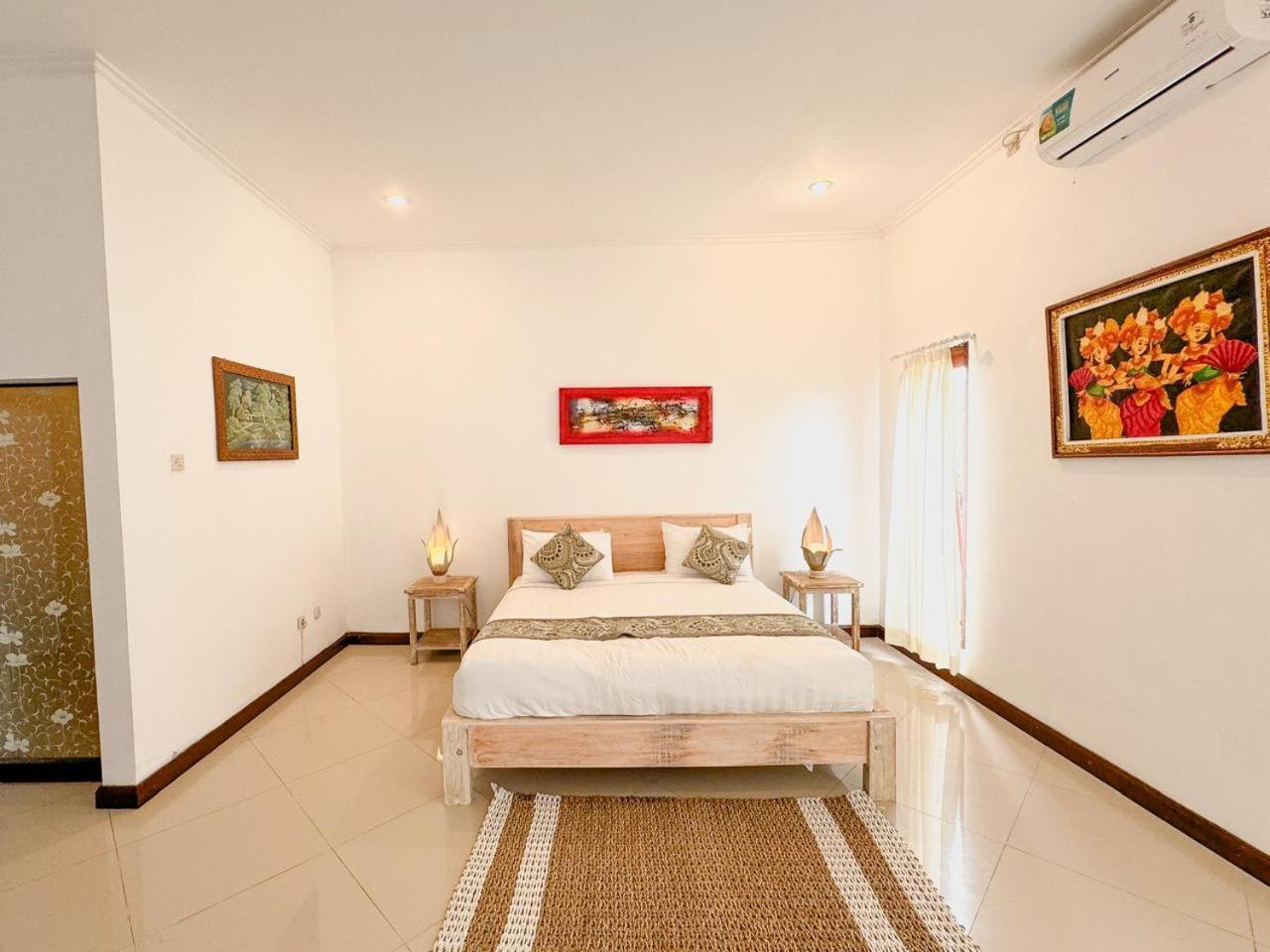 Villa Bby Diamond