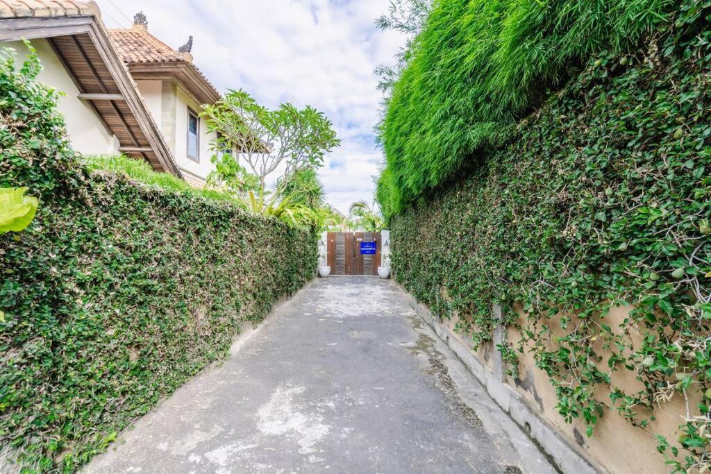 Spacious 2 Bedroom Private Pool Villa *