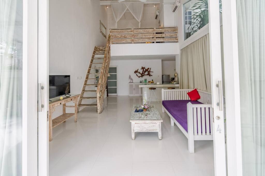 Spacious 2 Bedroom Private Pool Villa *