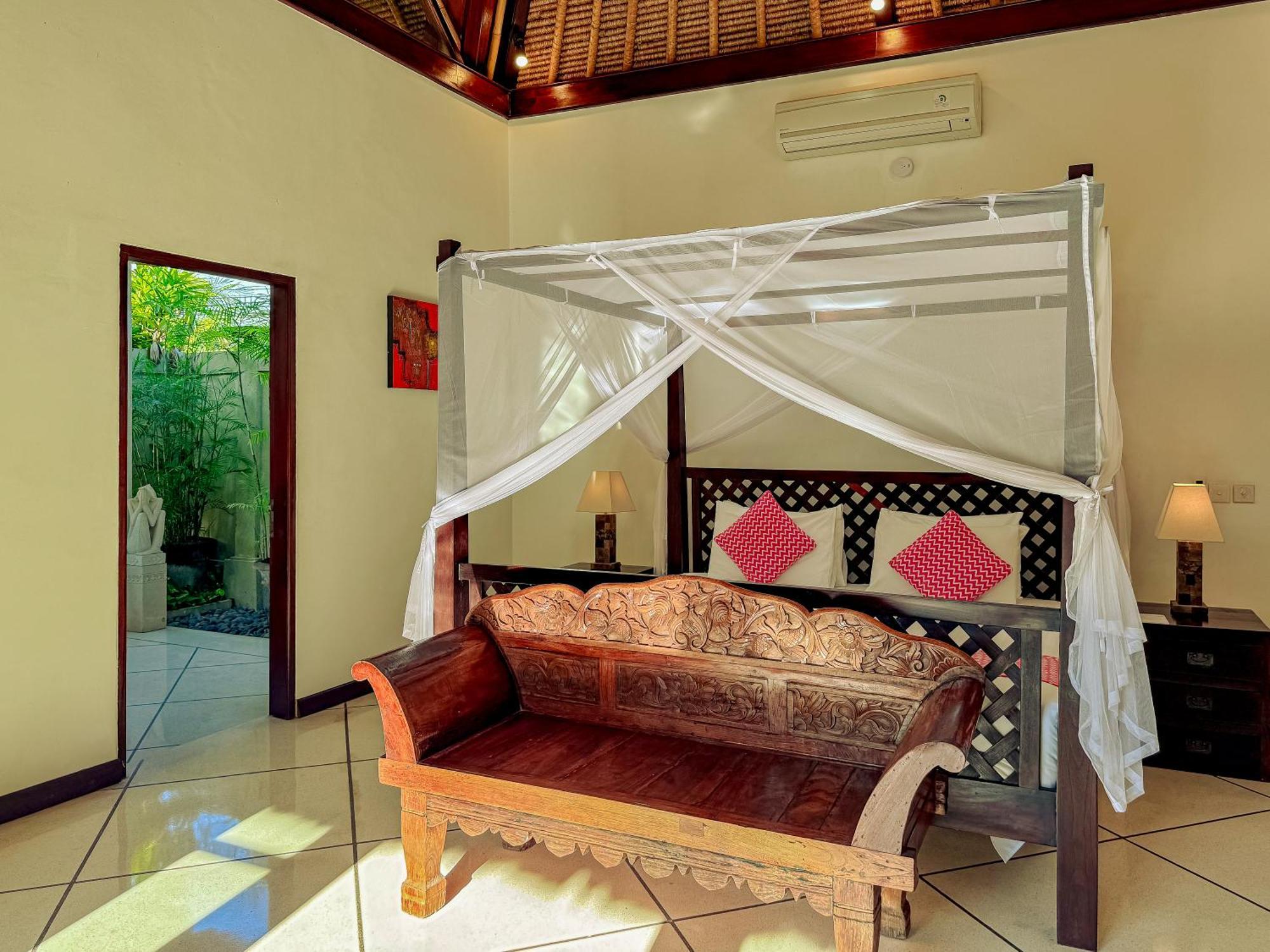Kebun Managed By Bugis Seminyak (Bali)