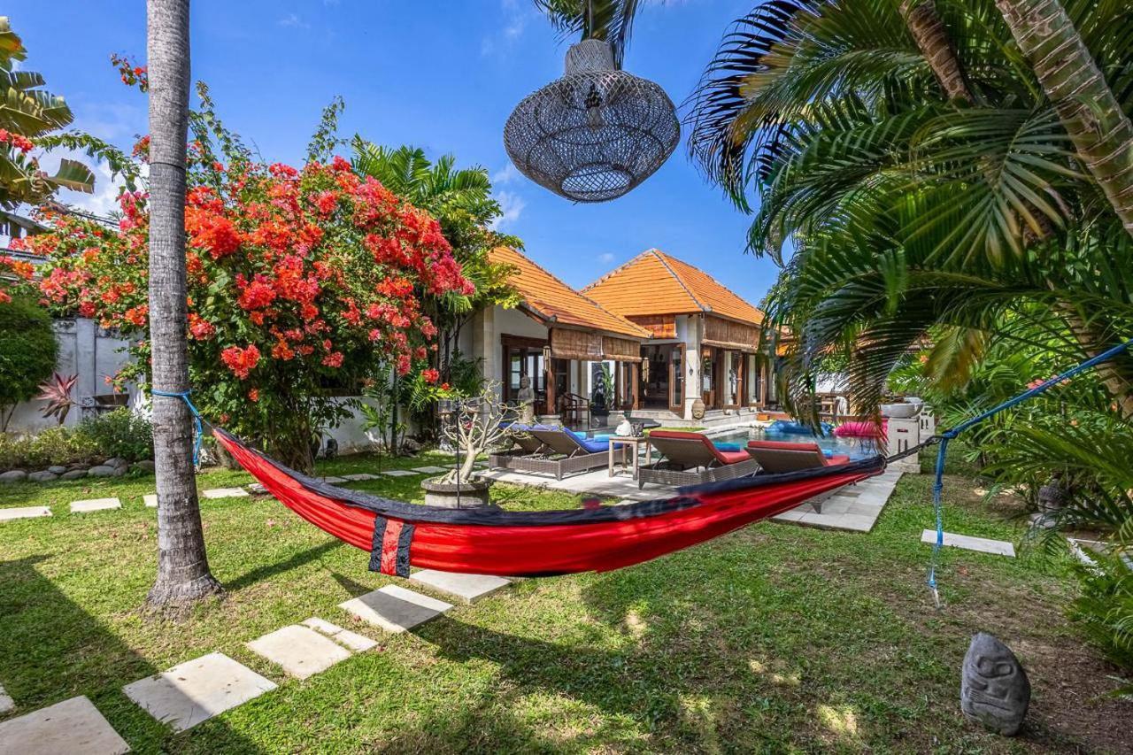 Wanted For Family Vacation Villa Seminyak (Bali)