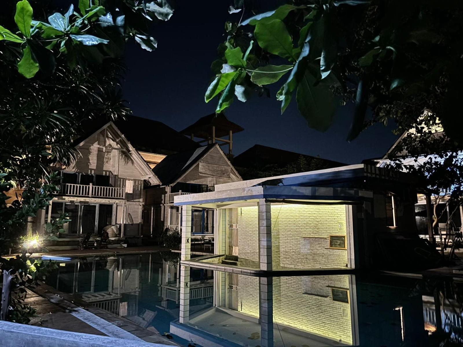 Mesari Beach Hut 5 * Seminyak (Bali)