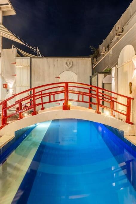 Villa Luxury Belvedere Bali In *