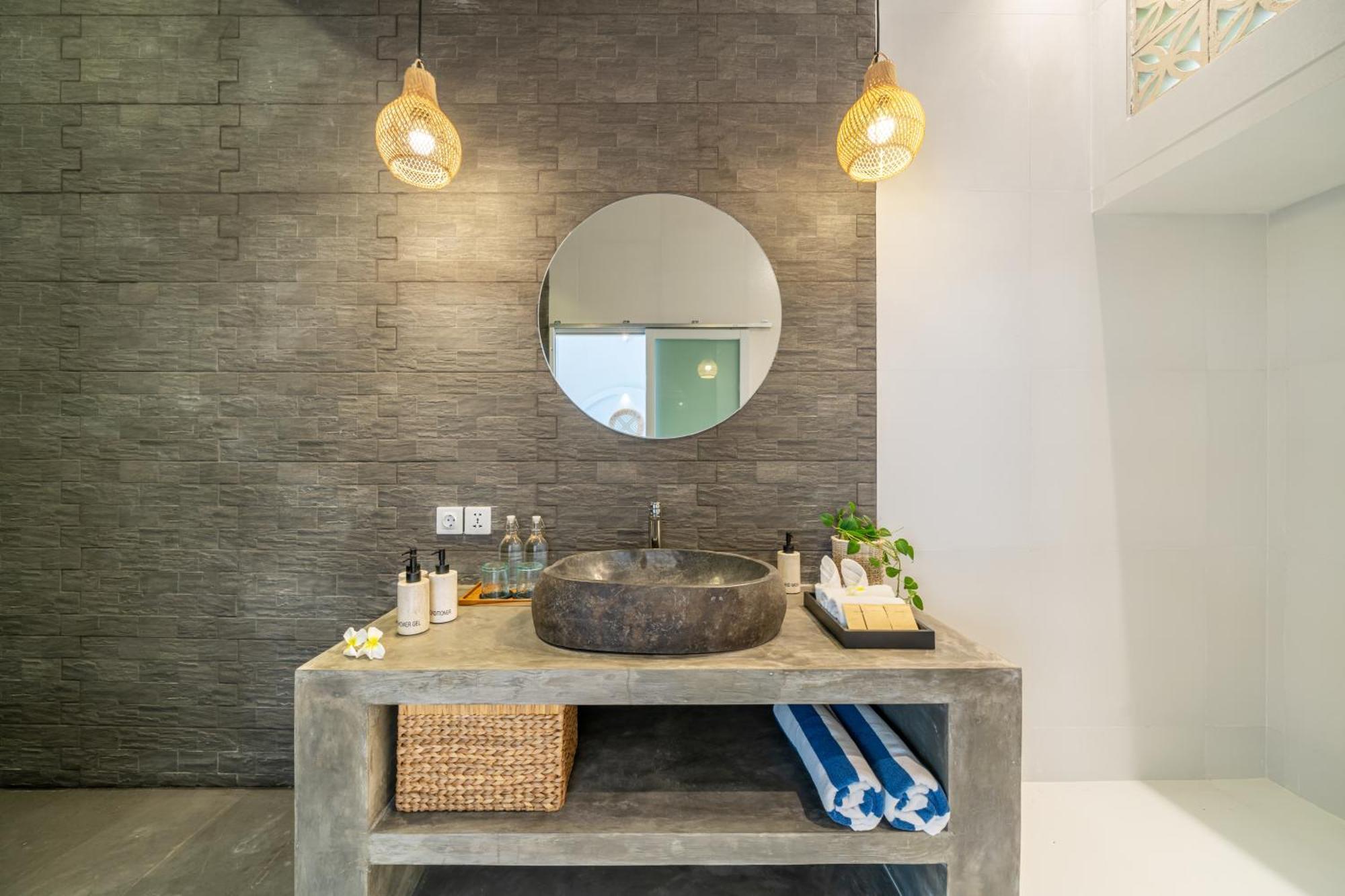 Gasthuis The Hepburn Stylish Single Room Guesthouse With Shared Pool 900M From Seminyak Beach