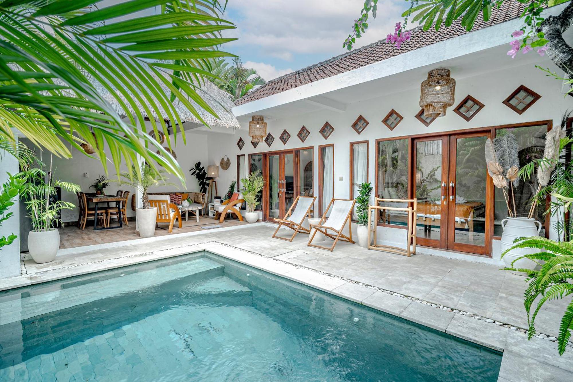 Lemone 2 By Bali Solutions Villa *