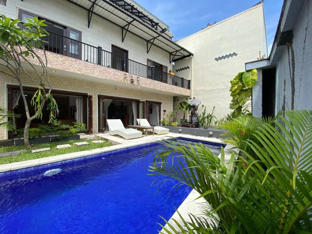 Amazing In Petitenget Location Villa