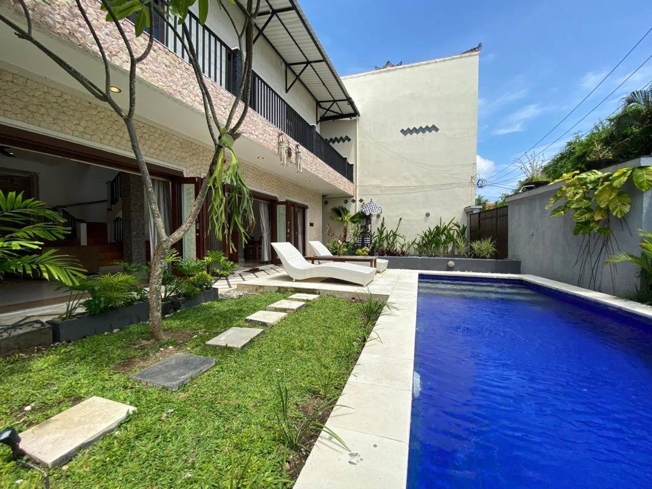 Amazing In Petitenget Location *