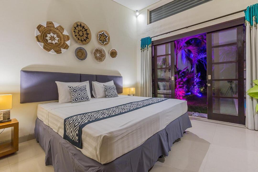 Luxury 4 Bedroom Seminiak * Seminyak (Bali)