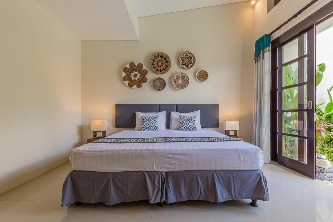 Luxury 4 Bedroom Seminiak Villa Seminyak (Bali)