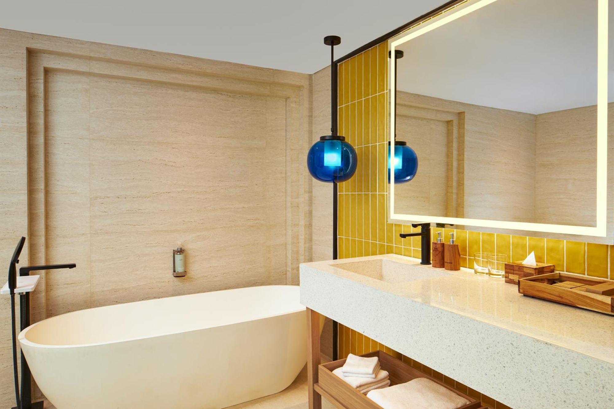 Voco Bali By Ihg 4* Seminyak (Bali)