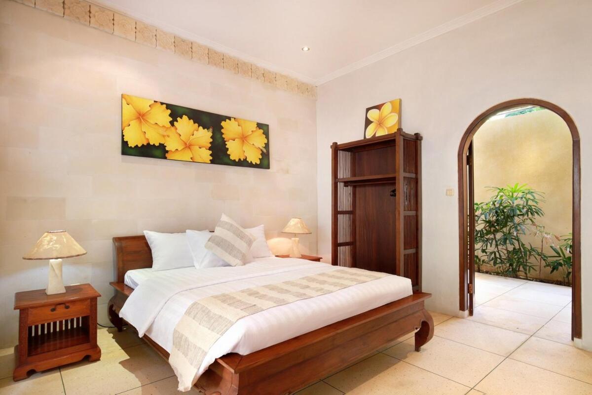 Legian Blue Ocean Villa *