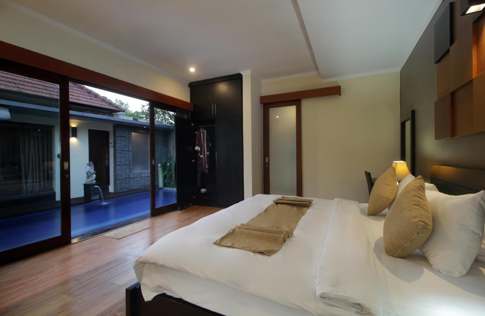 Villa Jayani Byfaba *