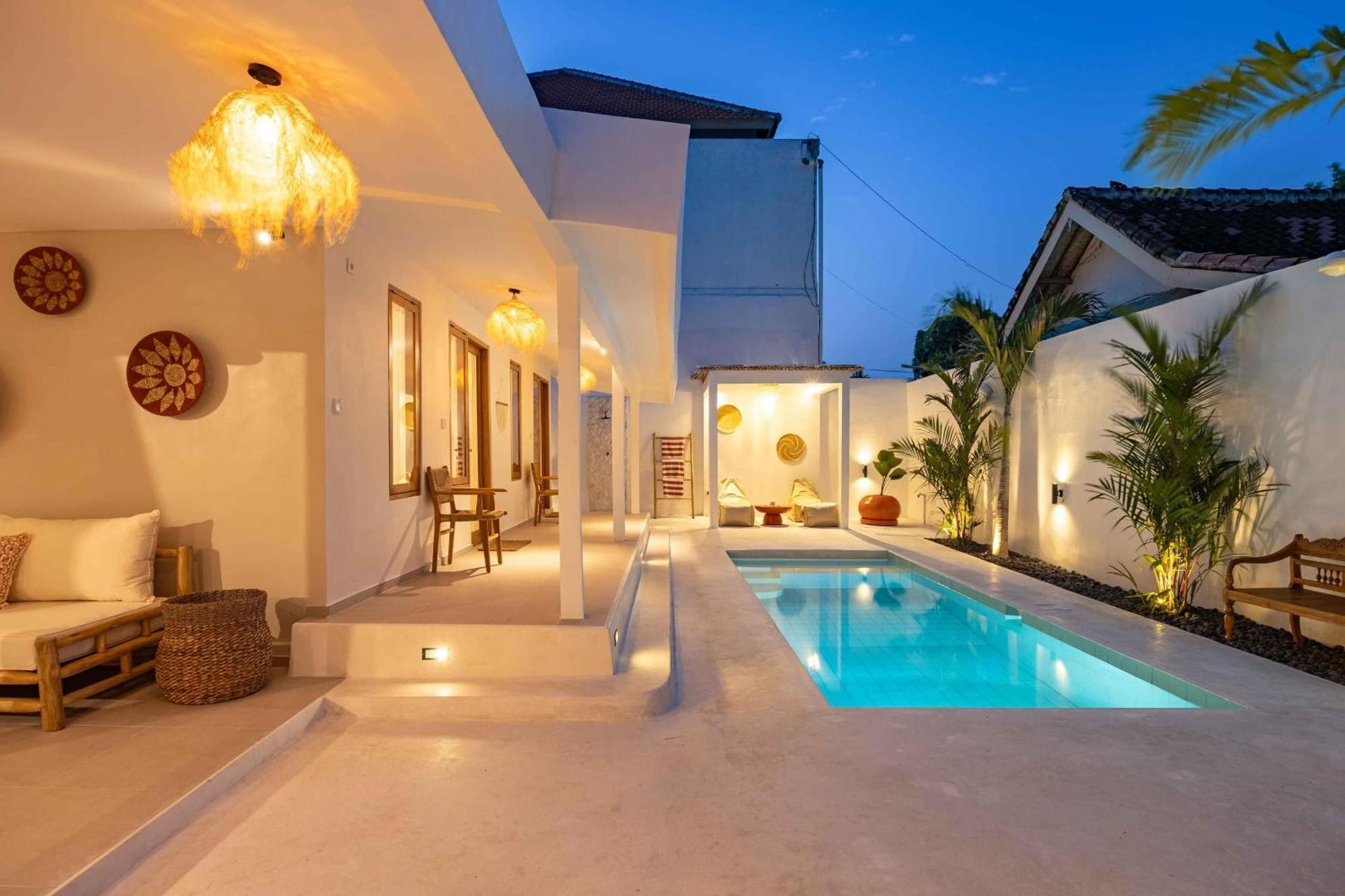 Casa Kokoon - New Bright & Quiet 2br Mertanadi With Private Pool And Parking *