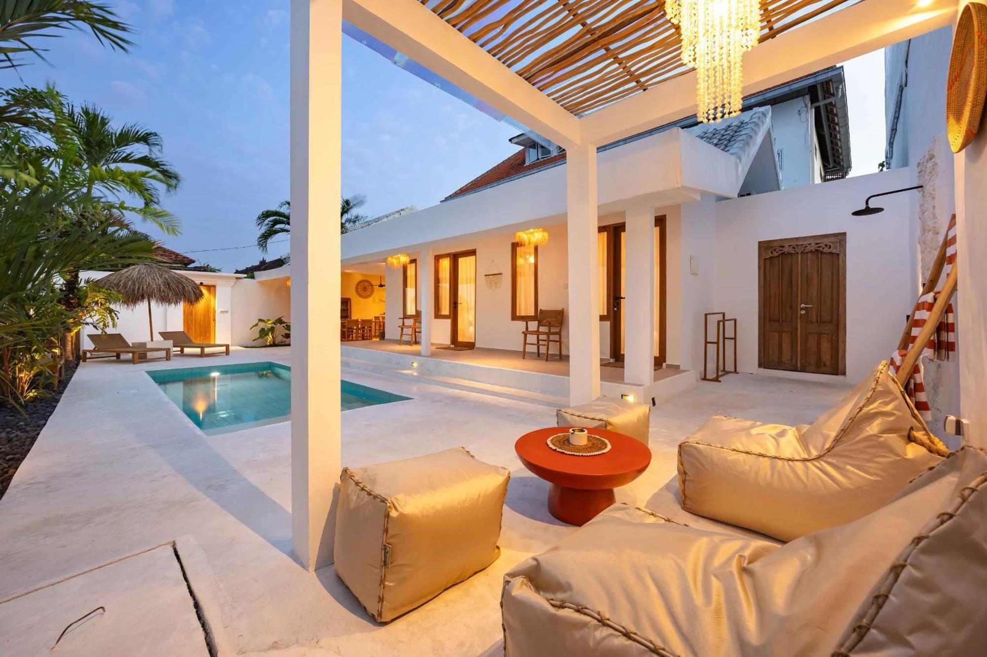 Villa Casa Kokoon - New Bright & Quiet 2br Mertanadi With Private Pool And Parking
