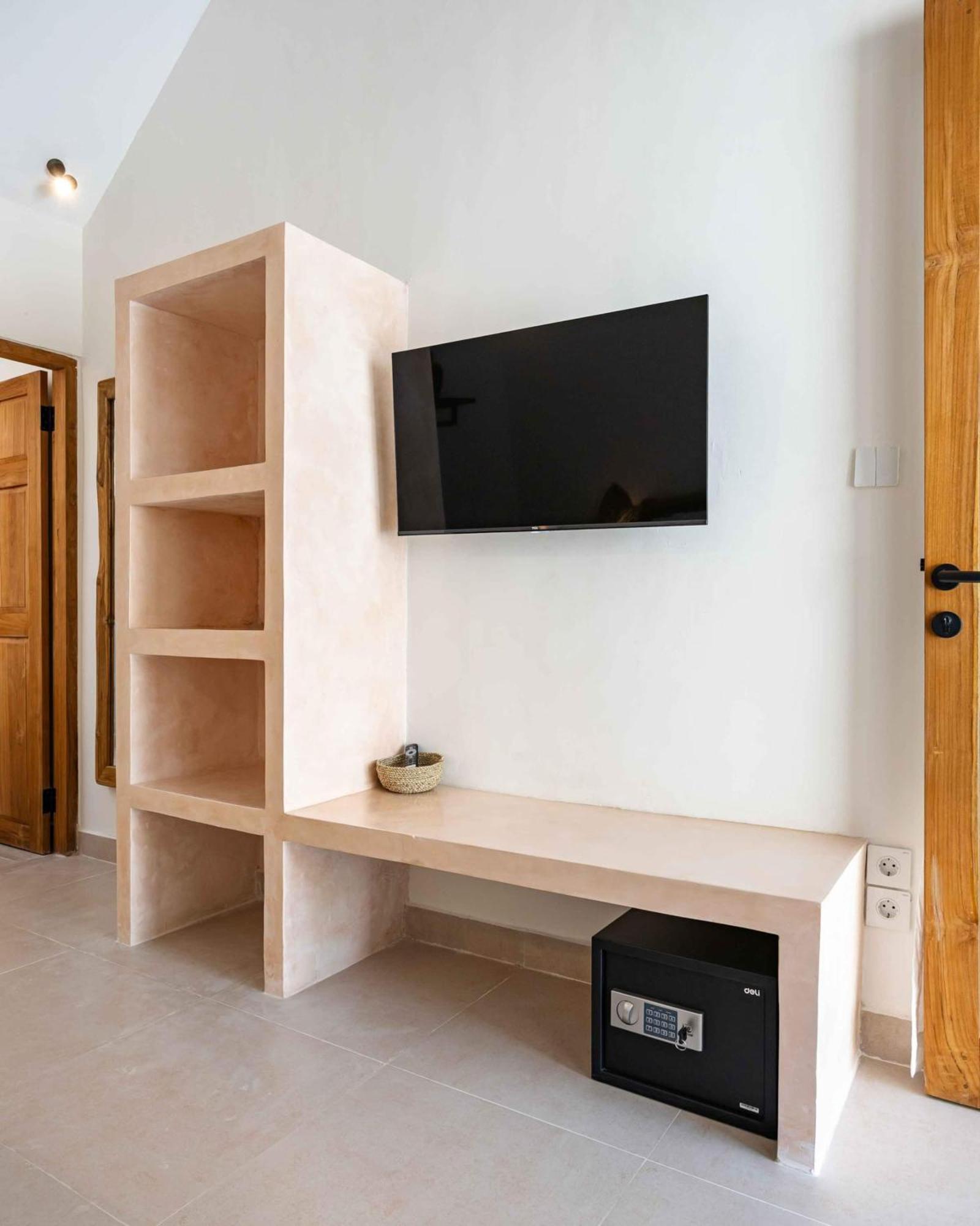 Casa Kokoon - New Bright & Quiet 2br Mertanadi With Private Pool And Parking * Seminyak (Bali)