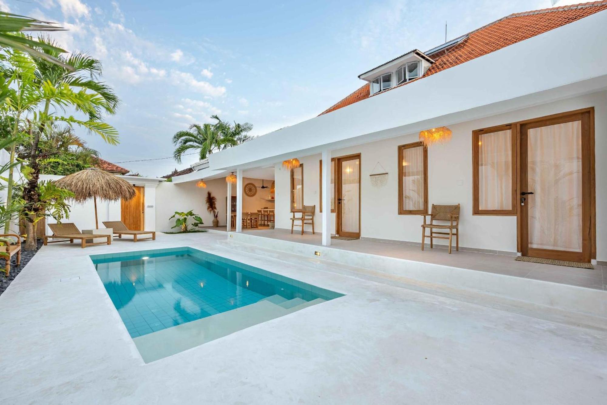Casa Kokoon - New Bright & Quiet 2br Mertanadi With Private Pool And Parking *