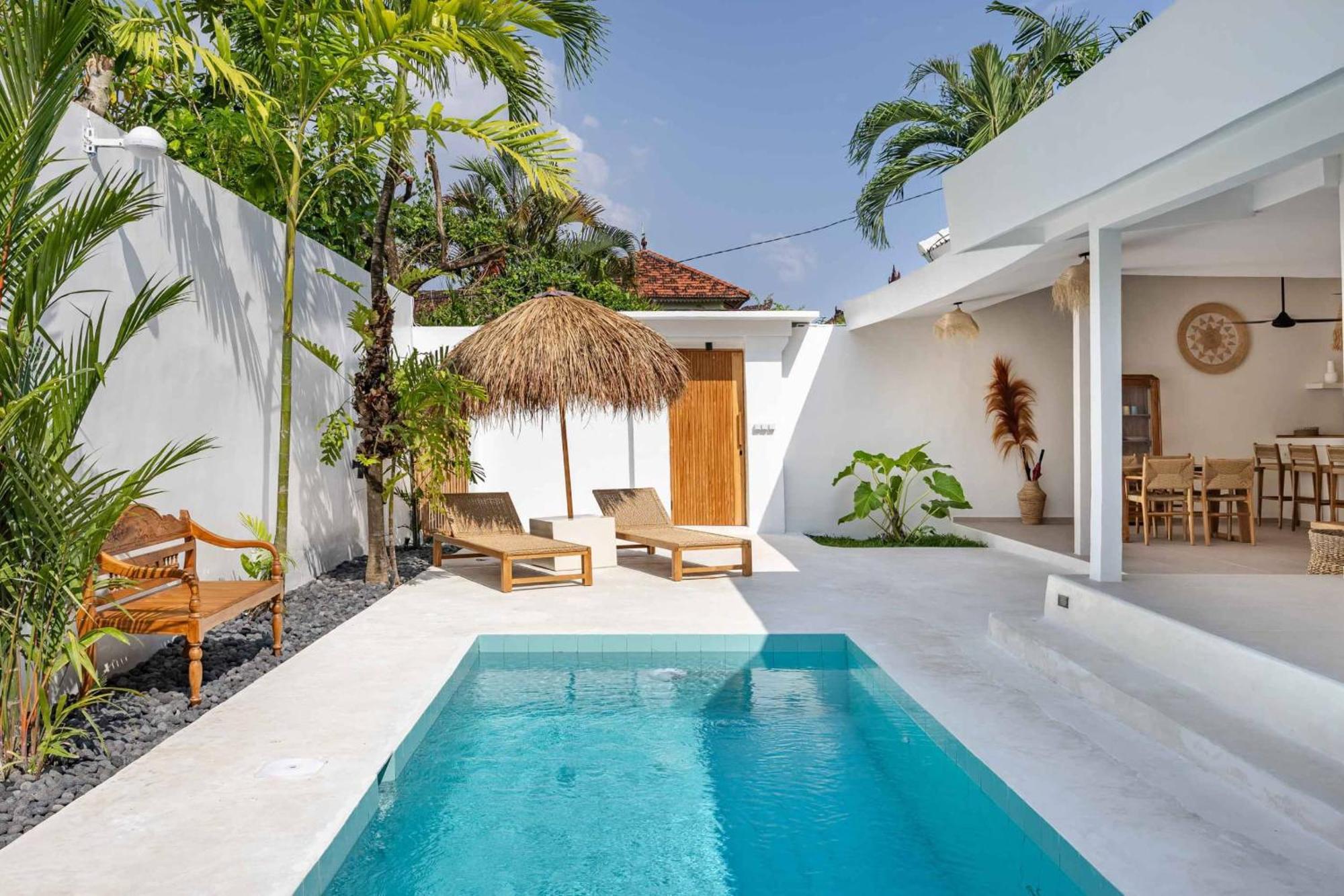 Casa Kokoon - New Bright & Quiet 2br Mertanadi With Private Pool And Parking *