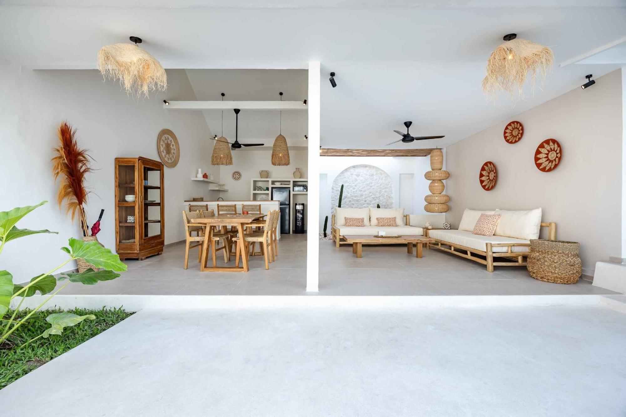 Casa Kokoon - New Bright & Quiet 2br Mertanadi With Private Pool And Parking Villa Seminyak (Bali)
