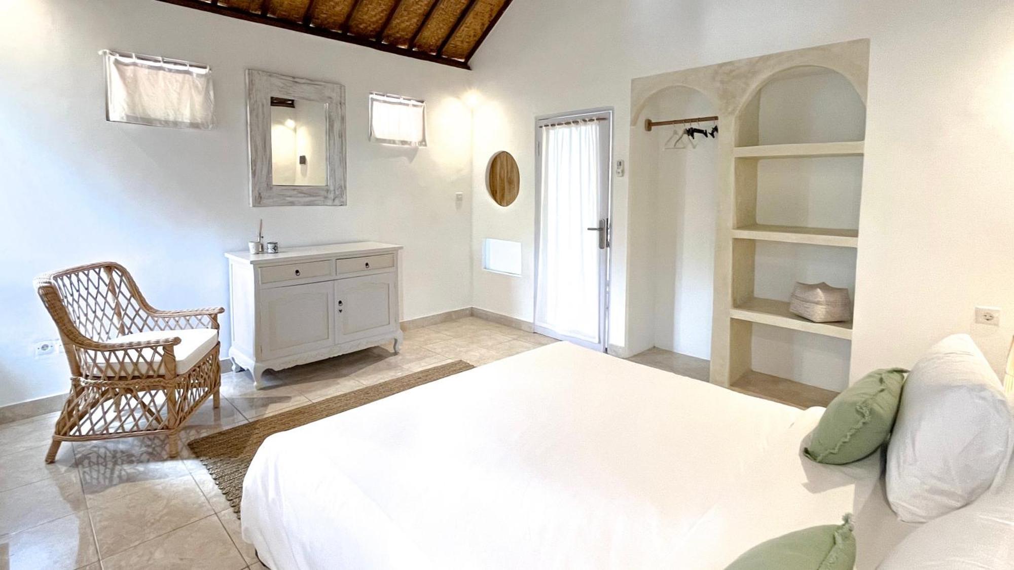 Mimi - Cozy Private 2br In Mertanadi With Private Pool Vila *