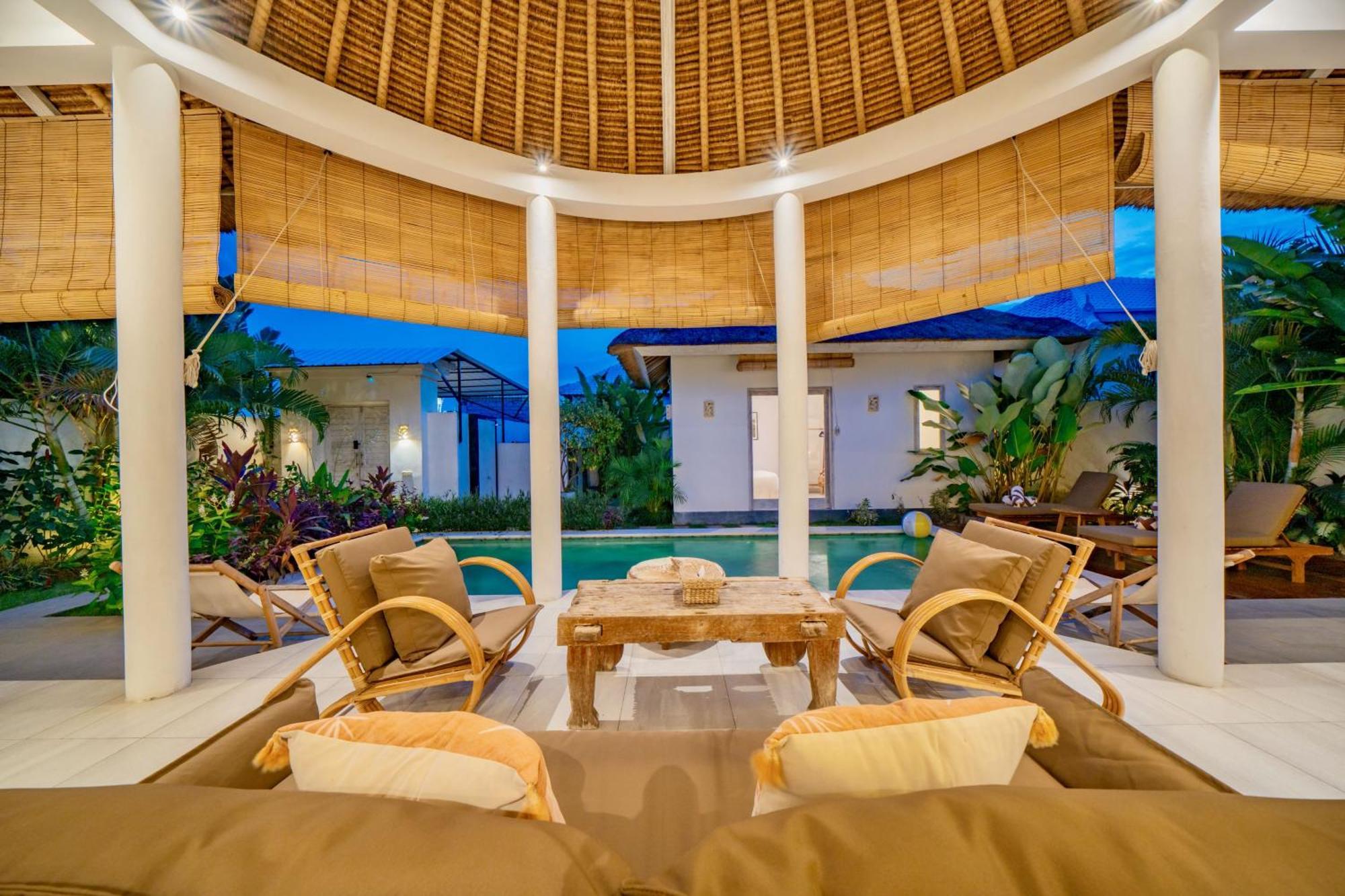 Antea Villa Seminyak (Bali)