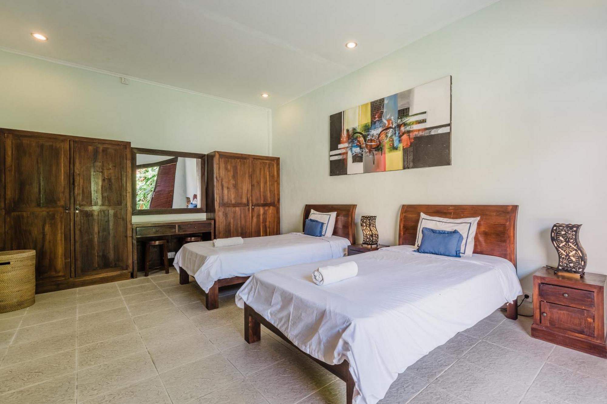 14 Bedroom Vista Villa