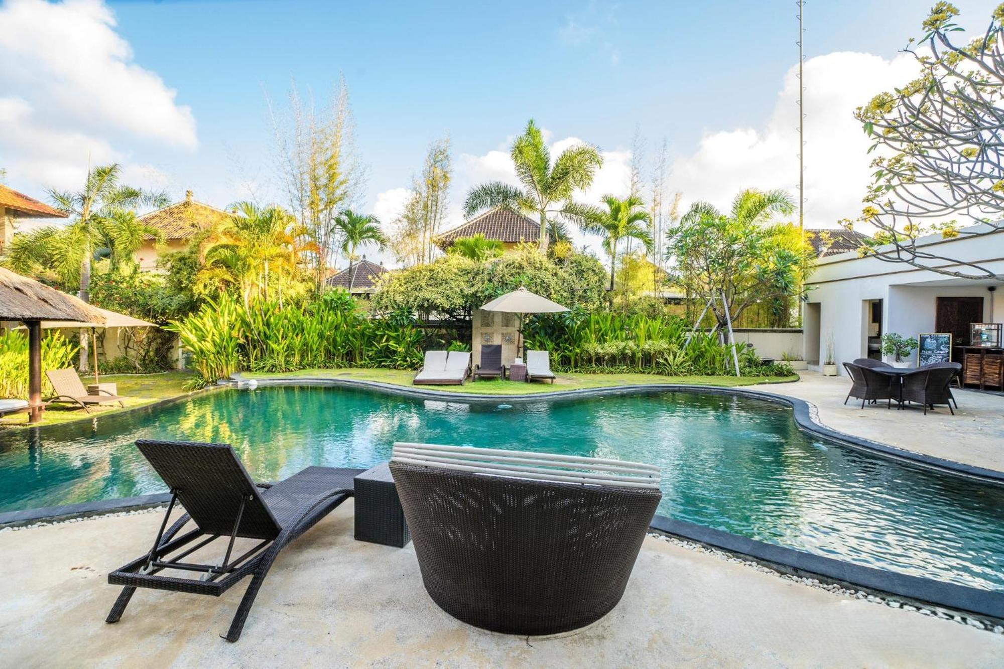 Vila Diana Bali 16 Bedrooms