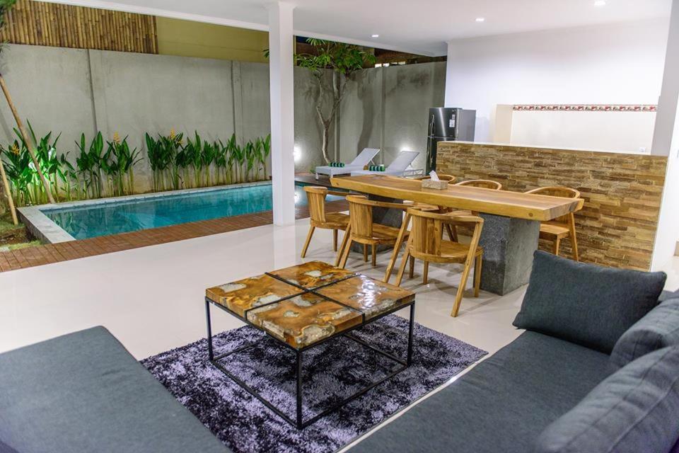3br Villa4 Oberoi Seminyak,18m Walk To The * Seminyak (Bali)