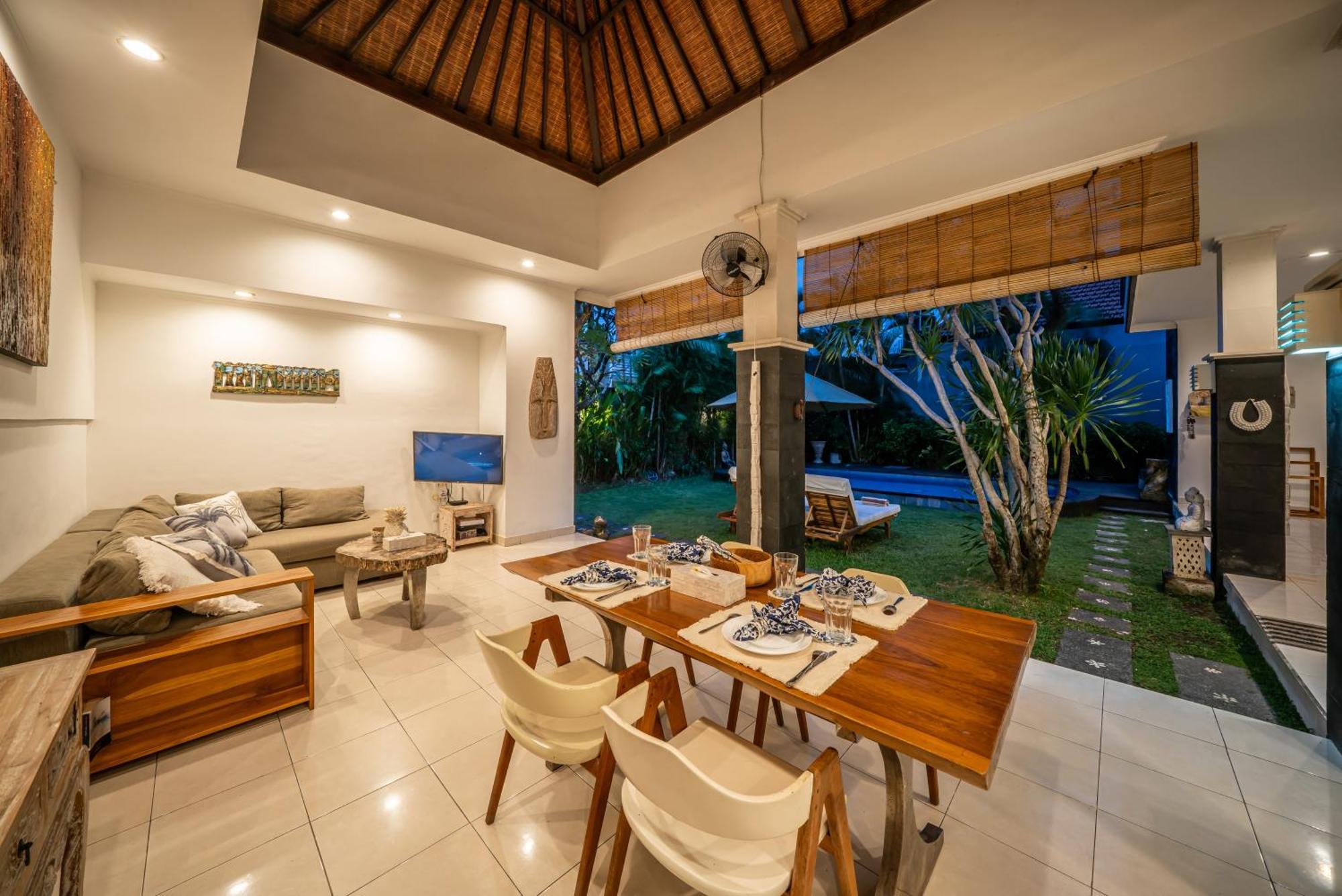 Kangaroo Next To Double Six Villa Seminyak (Bali)