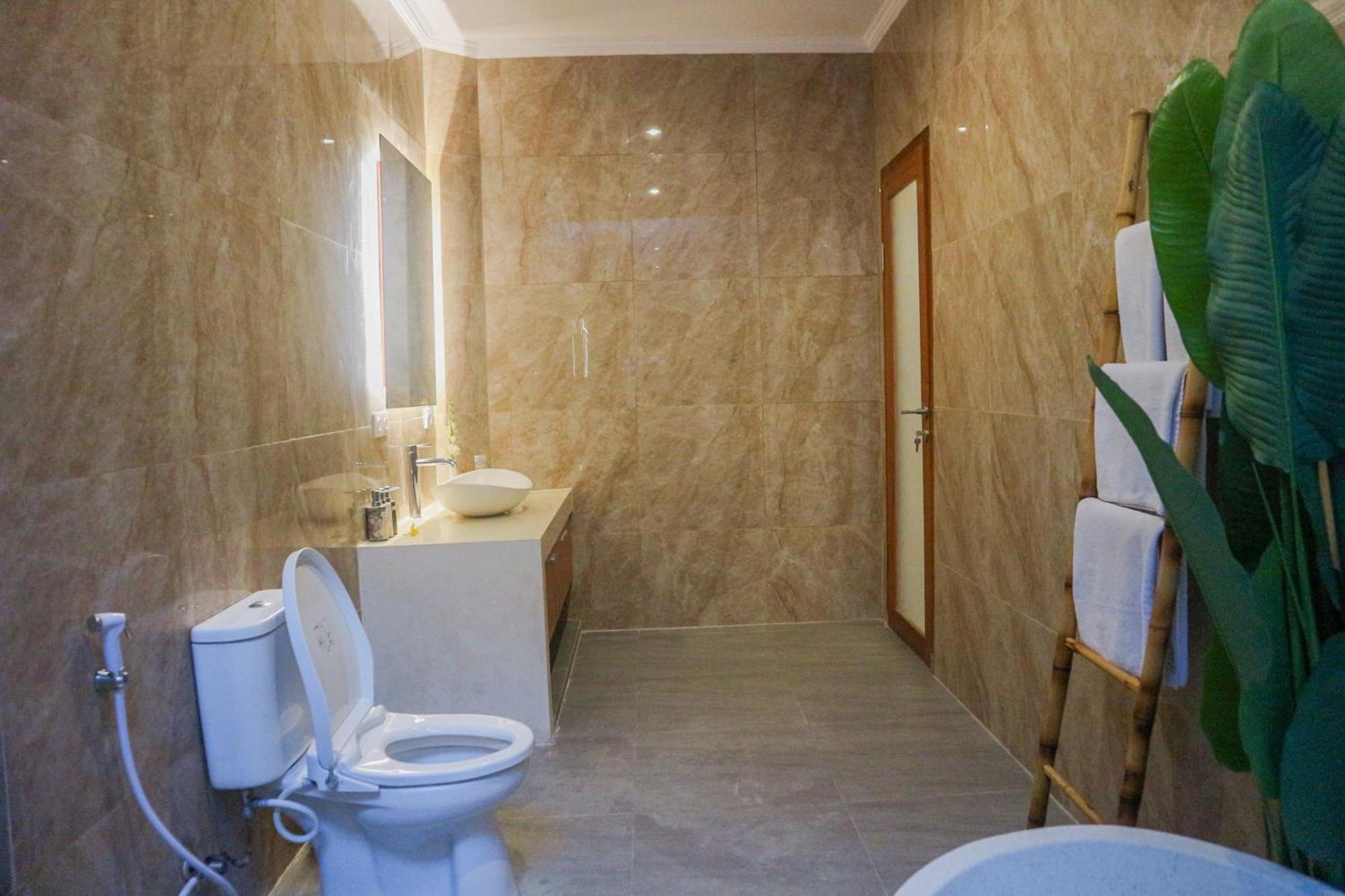 Villa 2br Tropical Sinergi In Seminyak (Bali)