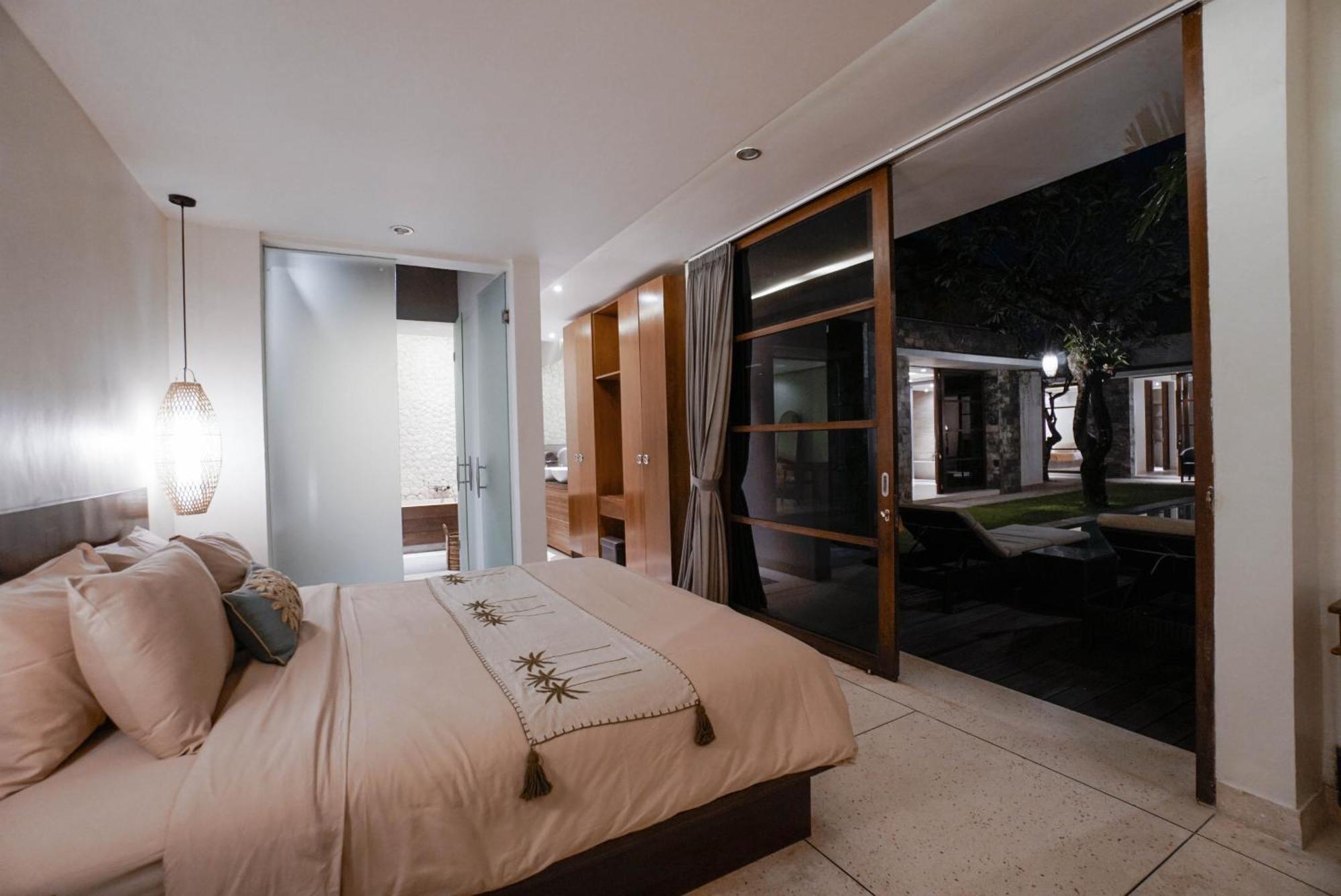 Duadewi 4br In The Heart Of By Santi Management
