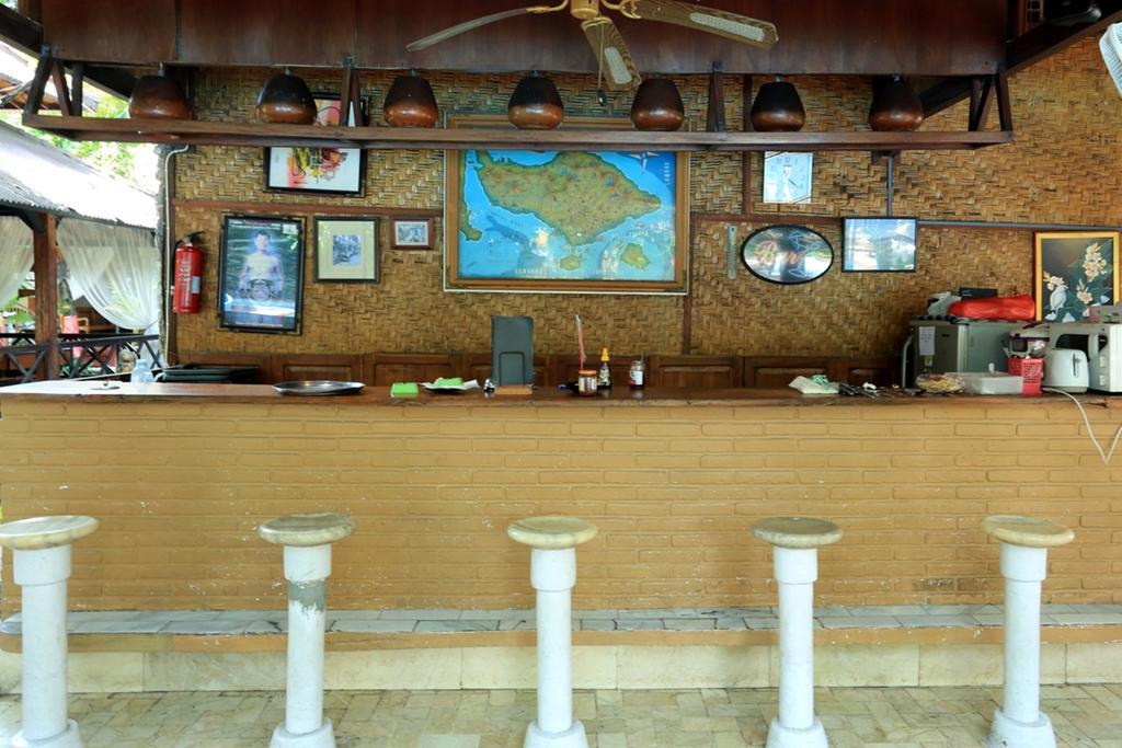 Rumah tetamu Reddoorz Near Double Six Seminyak (Bali)