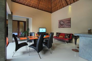 Lotus Tirta Hotel