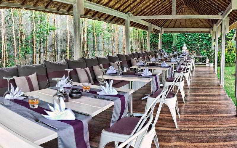 3vkerobokan Hotel 4*
