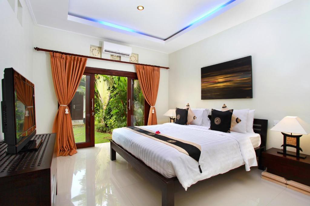 Villa Adhyatma *
