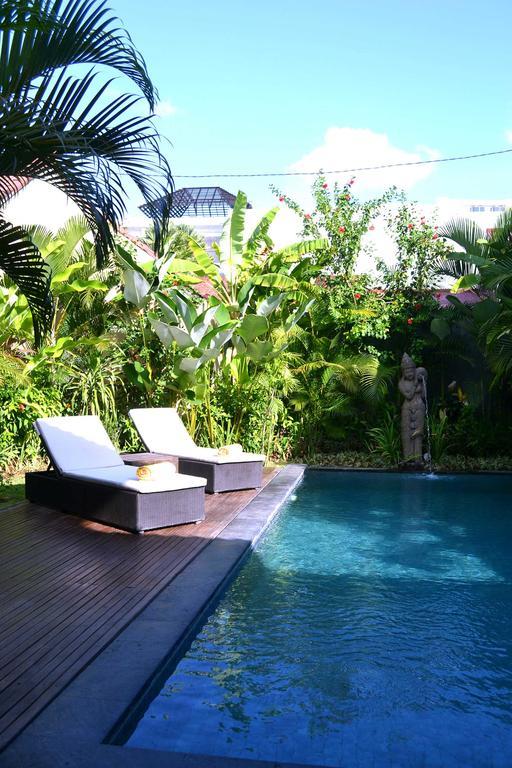Villa Adhyatma
