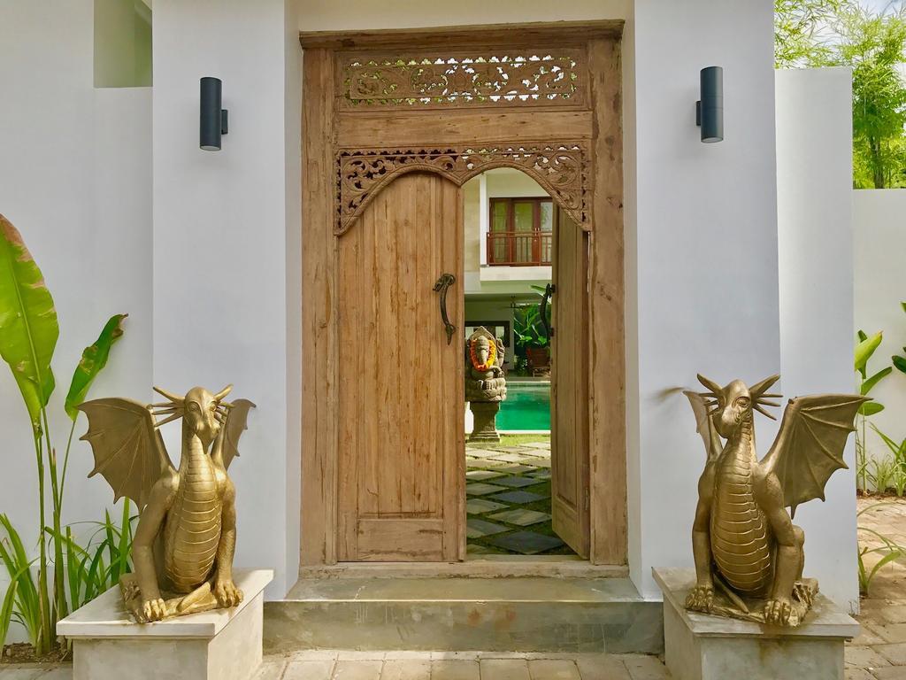 Khaleesi Villa *