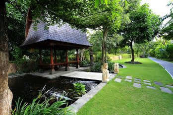 The Kasih & Villa *