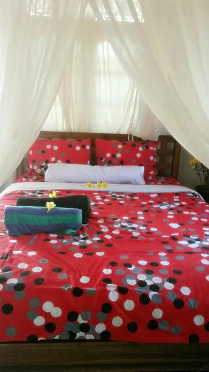 Oyo 90532 Verra Seminyak (Bali)