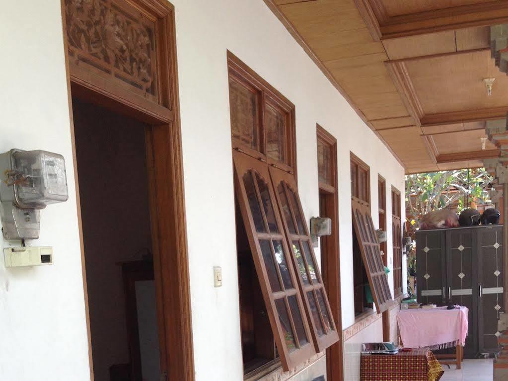Oyo 90532 Verra Hotel 2*