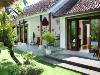 3vkerobokan Hotel Seminyak (Bali)