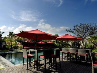 3vkerobokan Seminyak (Bali)