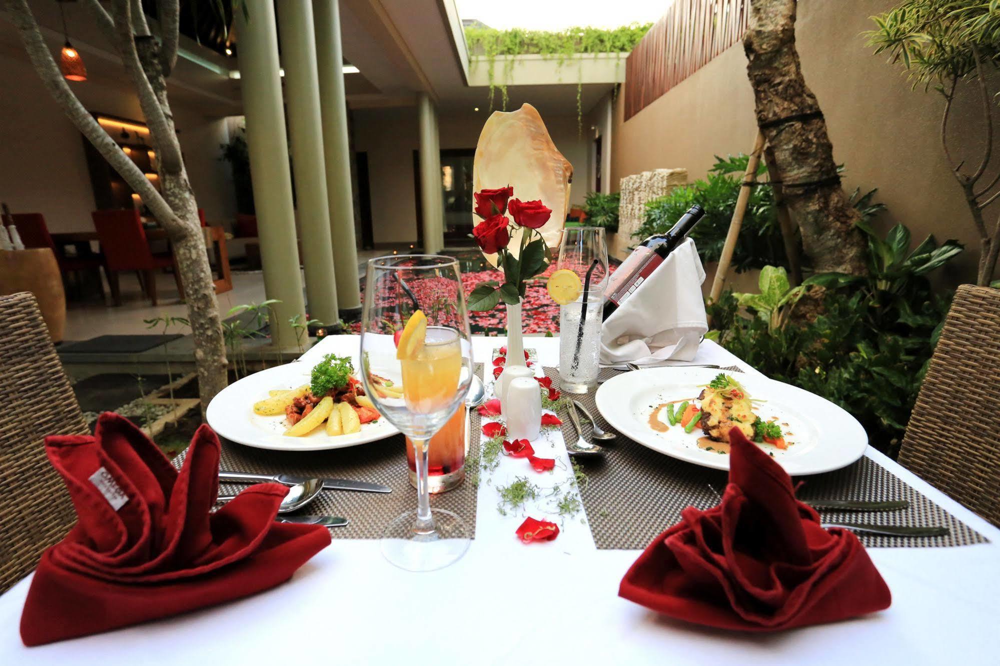 The Kasih & Villa Seminyak (Bali)