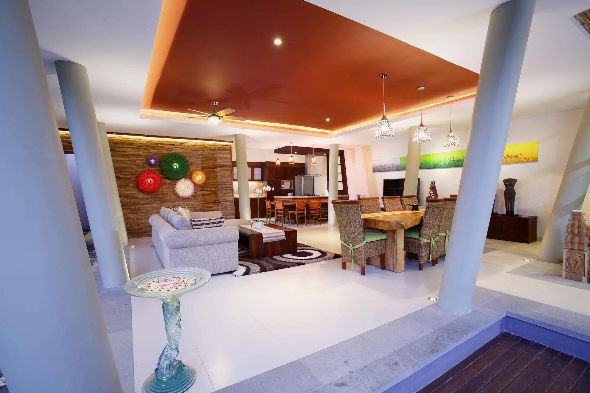 The Kasih & Villa *
