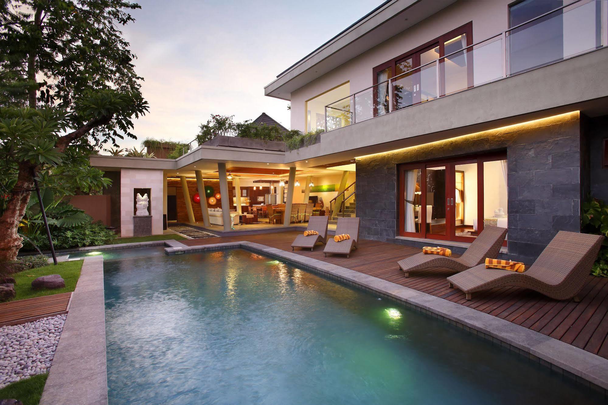 Villa The Kasih &