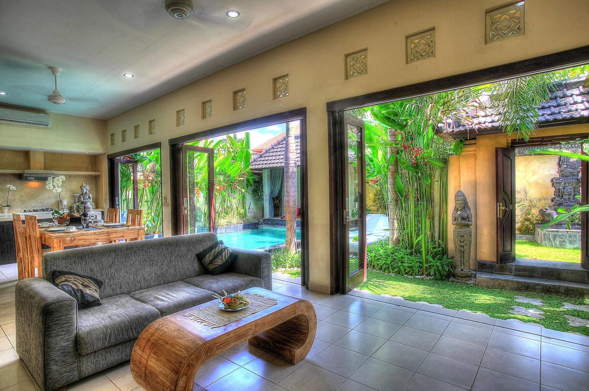 Delice Villa Seminyak (Bali)