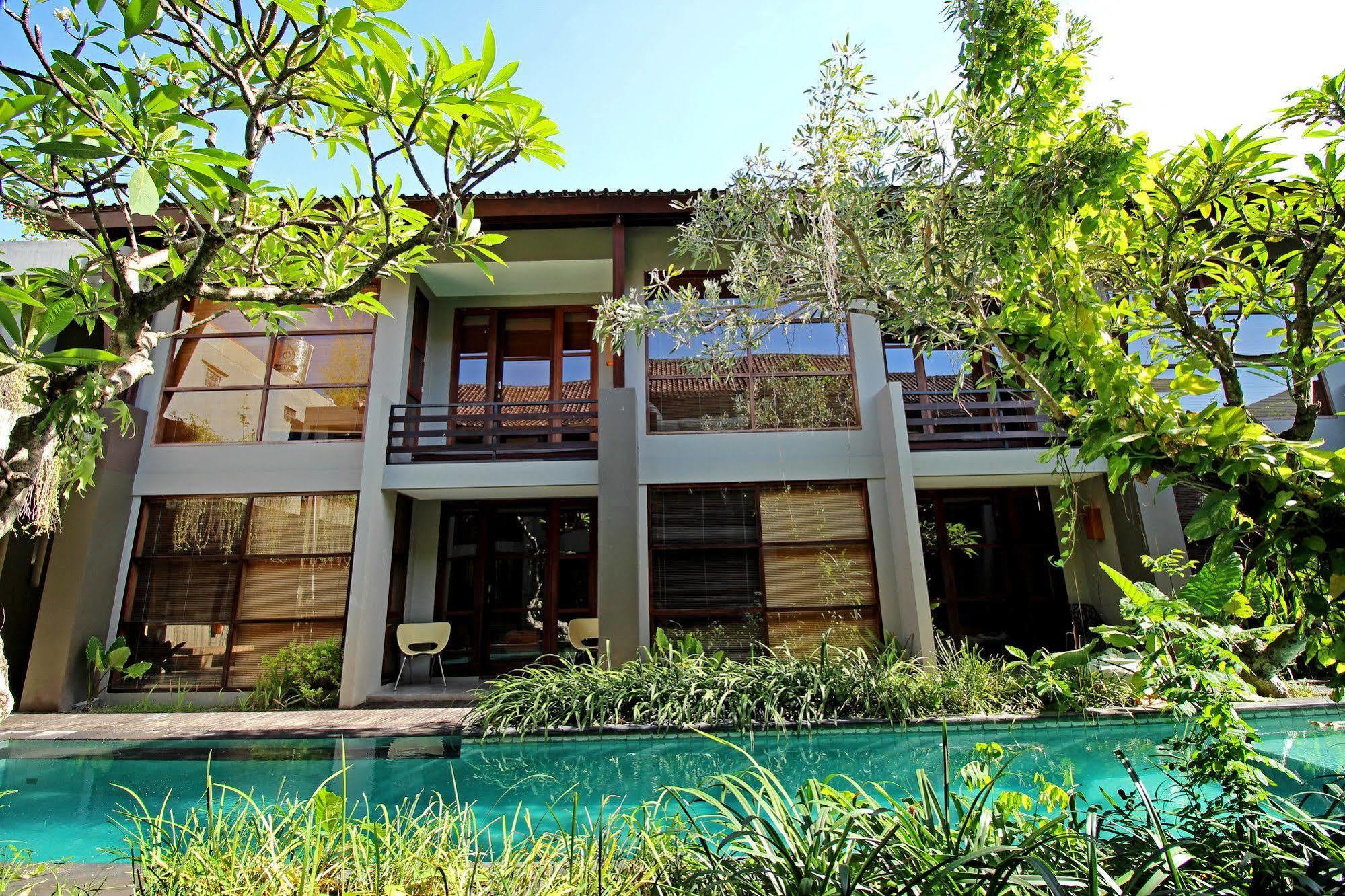 Casa Bidadari & Aparthotel 3*